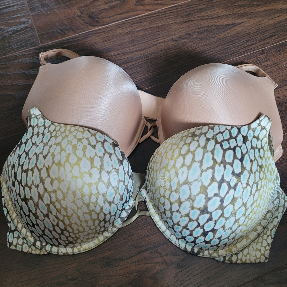 Victoria Secret Bombshell Plunge Bras